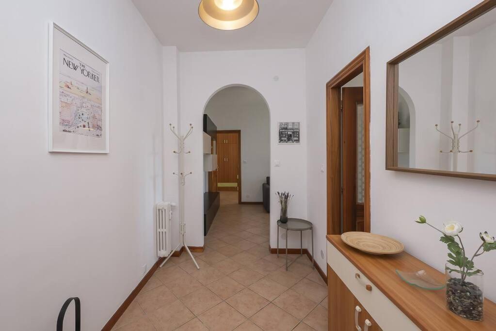 Apartamento Youhosty - Zuretti42 Milán Exterior foto